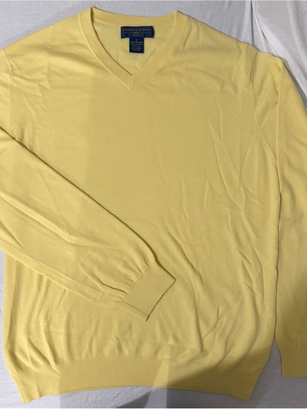 V-Neck Yellow Men’s Cashmere Sweater